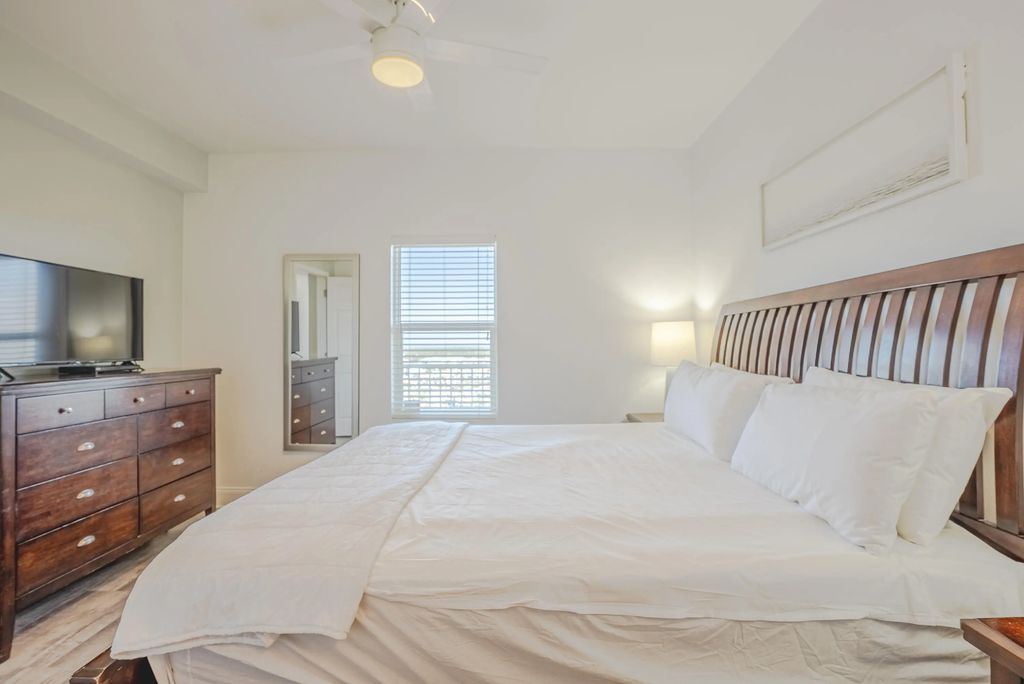23 of 58 - 9860 S Thomas Drive Unit 1116, Panama City Beach, FL