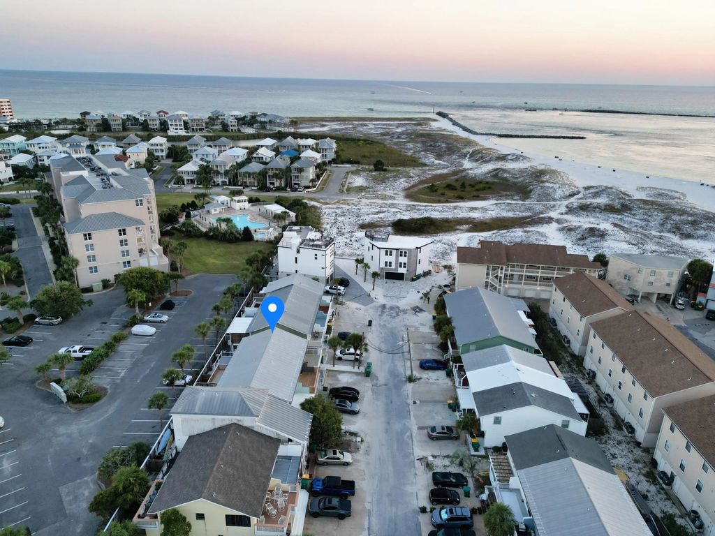 9 of 68 - 24 Gulf Breeze Court, Destin, FL