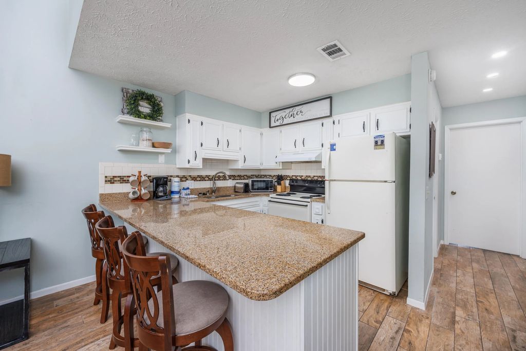 3 of 24 - 17670 Front Beach Road D8, Panama City Beach, FL