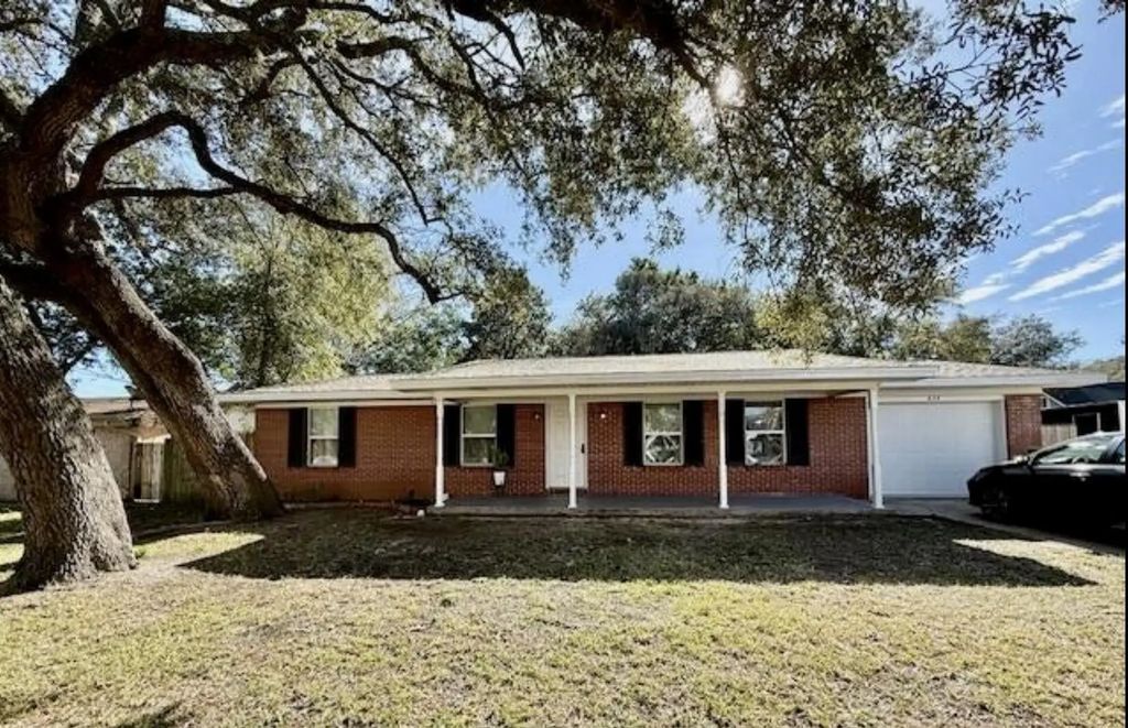 634 Mayflower Avenue, Fort Walton Beach