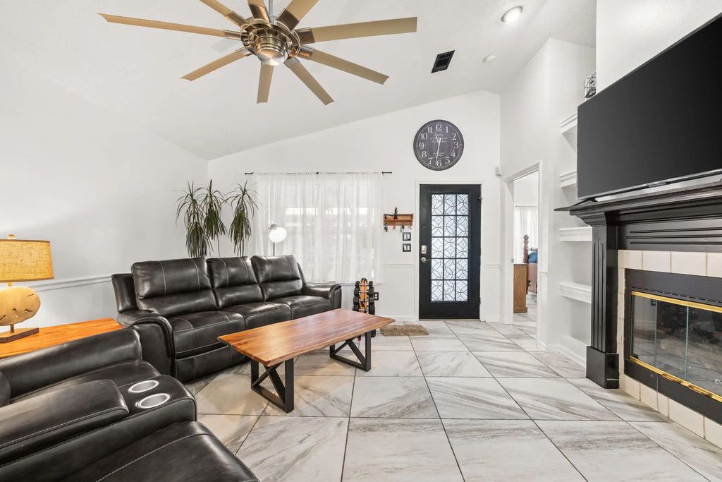 11 of 35 - 17826 Front Beach Road, Panama City Beach, FL