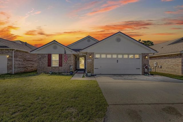 Photo of Listing #998392