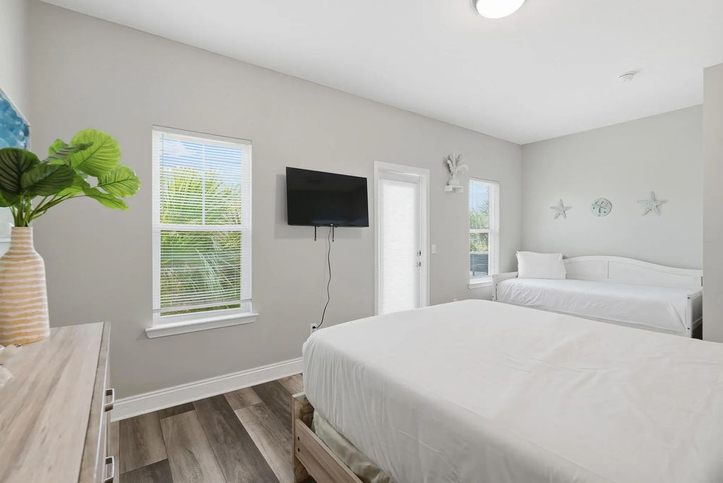 18 of 43 - 5701 Hilltop Avenue, Panama City Beach, FL