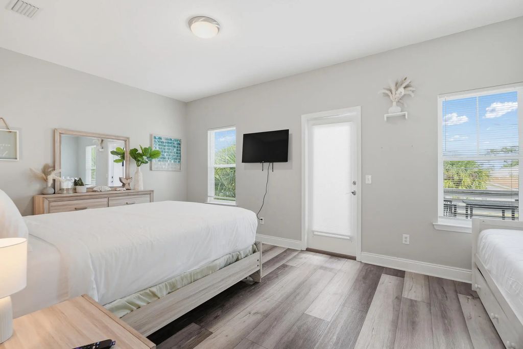 19 of 43 - 5701 Hilltop Avenue, Panama City Beach, FL
