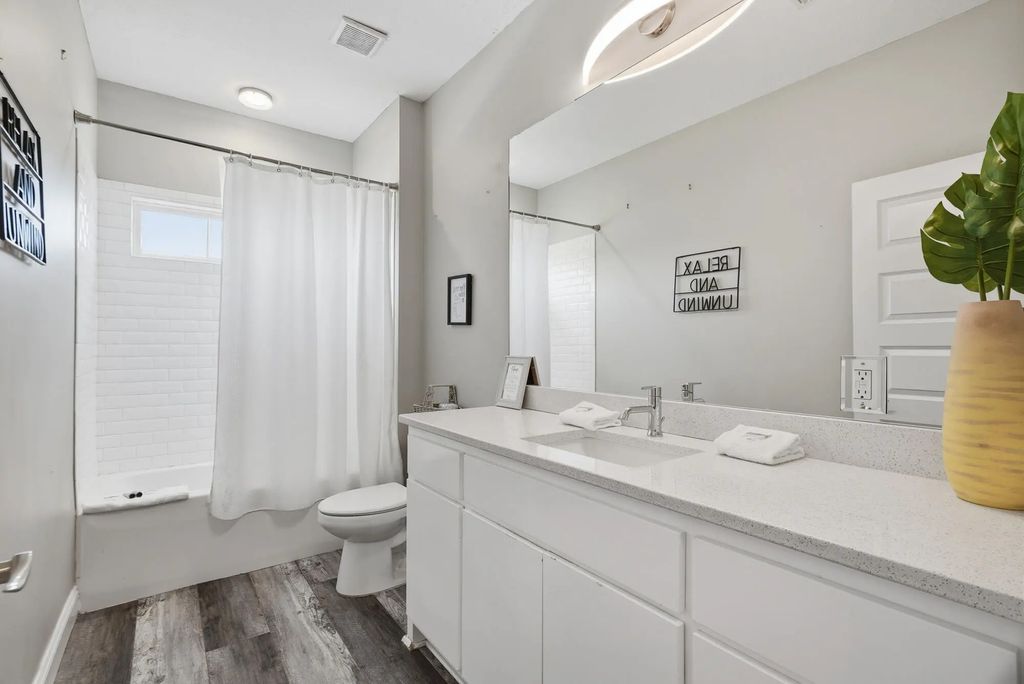 28 of 43 - 5701 Hilltop Avenue, Panama City Beach, FL