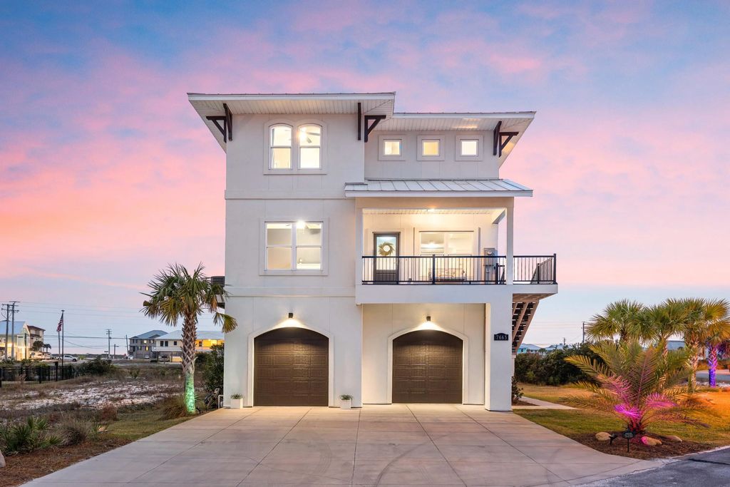 7665 Key West Drive, Navarre