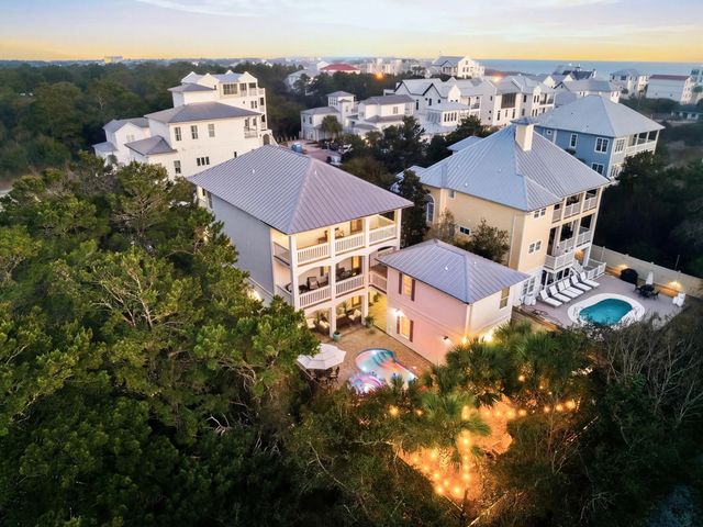 Photo of Listing #1009100