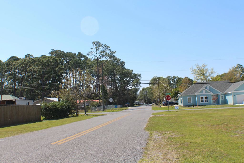 3 of 5 - 2416 Dorothy Avenue # C, Panama City Beach, FL
