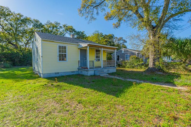 Photo of Listing #998610