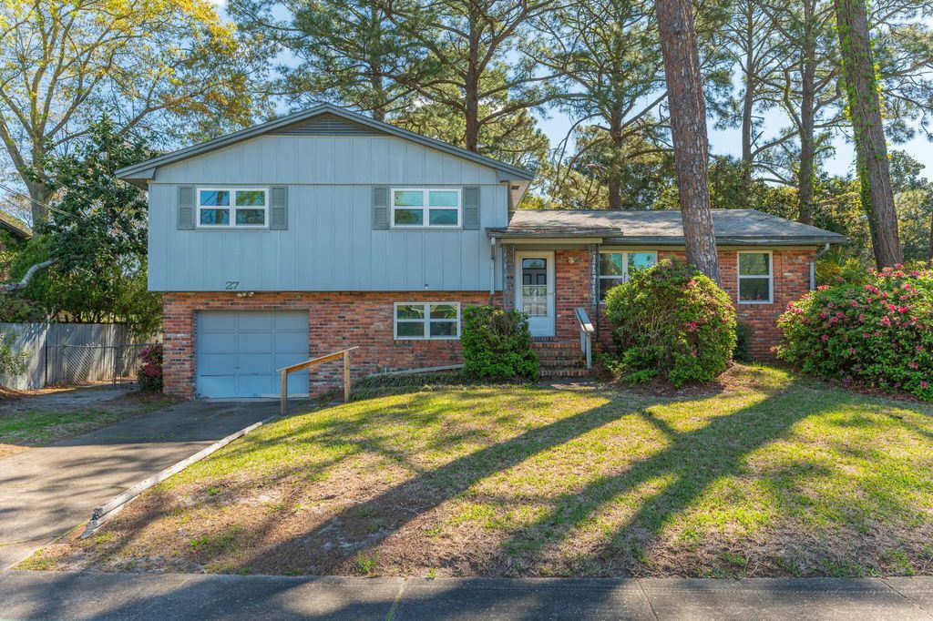 27 Sw Driftwood Avenue, Fort Walton Beach
