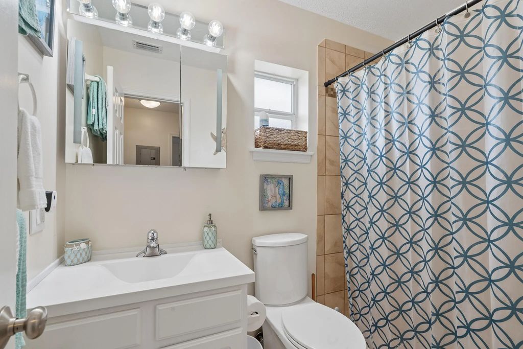 19 of 34 - 4025 Venus Street, Panama City Beach, FL