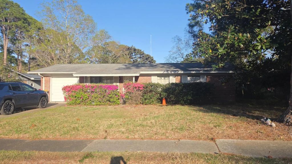224 Sw Deluna Road, Fort Walton Beach