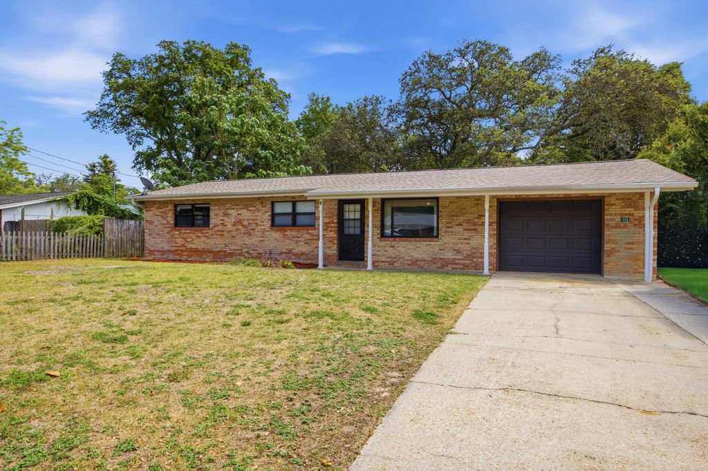 134 Virginia Drive, Fort Walton Beach
