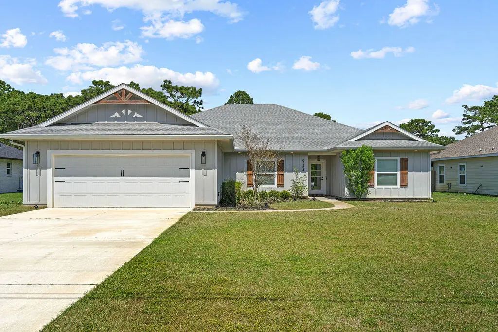 9264 Ridge Road, Navarre