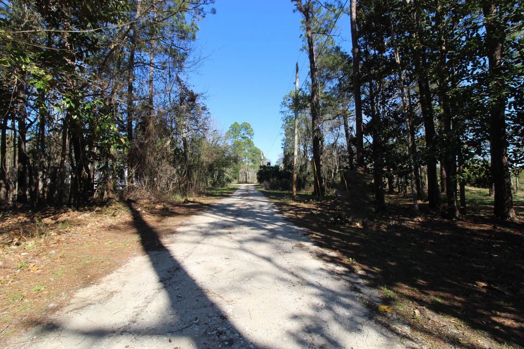 10 of 26 - Lot 6 & 7 Alden Lane, Freeport, FL