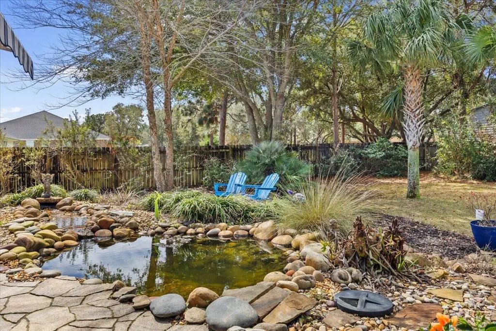 1933 Seahawk Lane, Navarre
