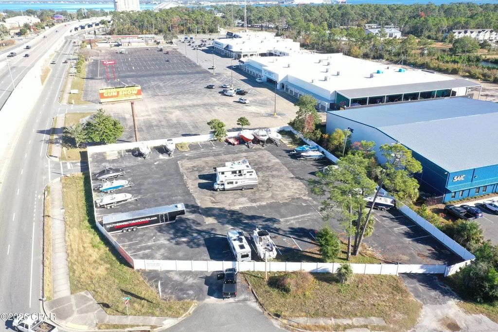 6 of 18 - 7413 Front Beach Road, Panama City Beach, FL