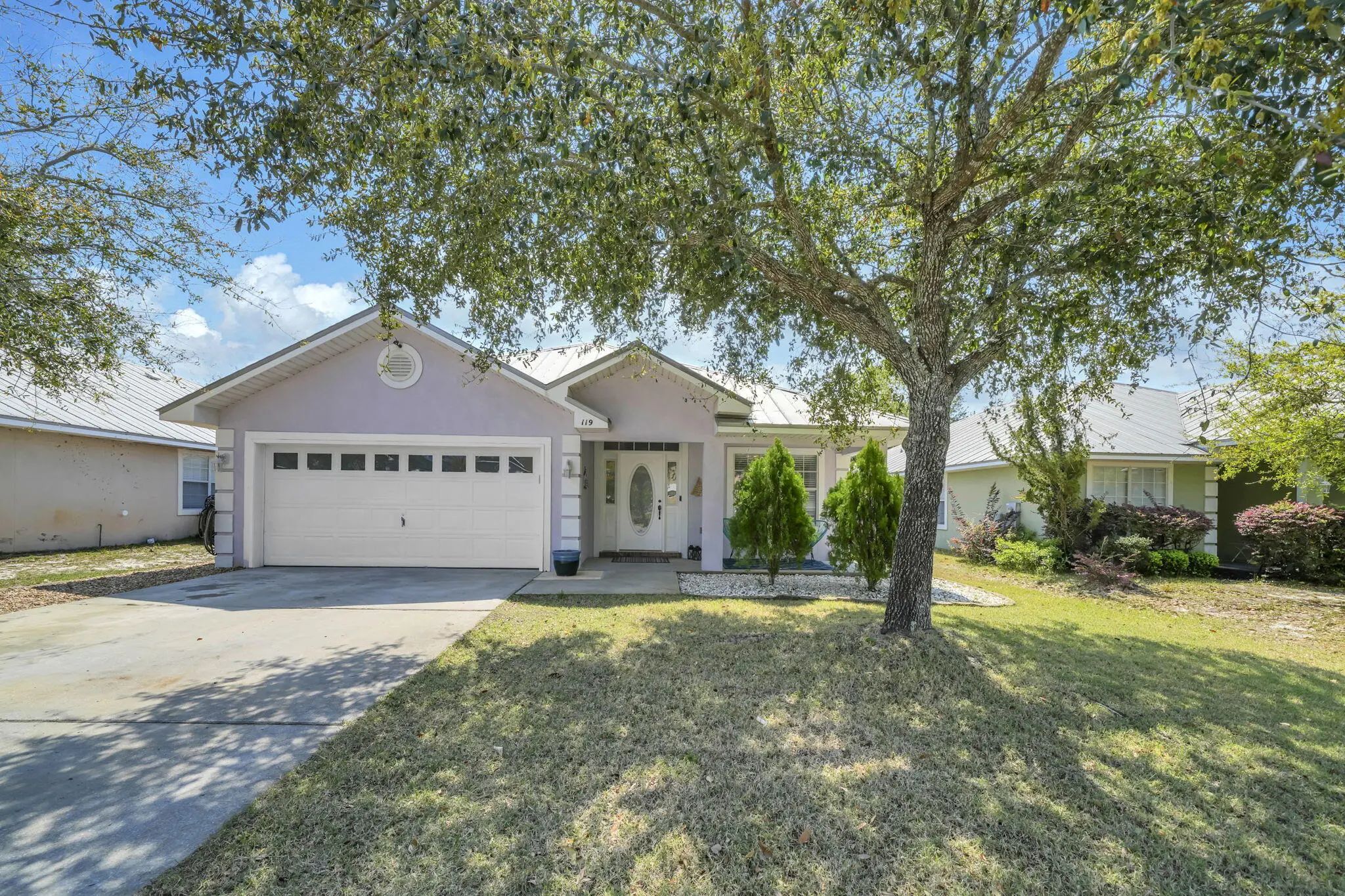 Photo of Listing #999099