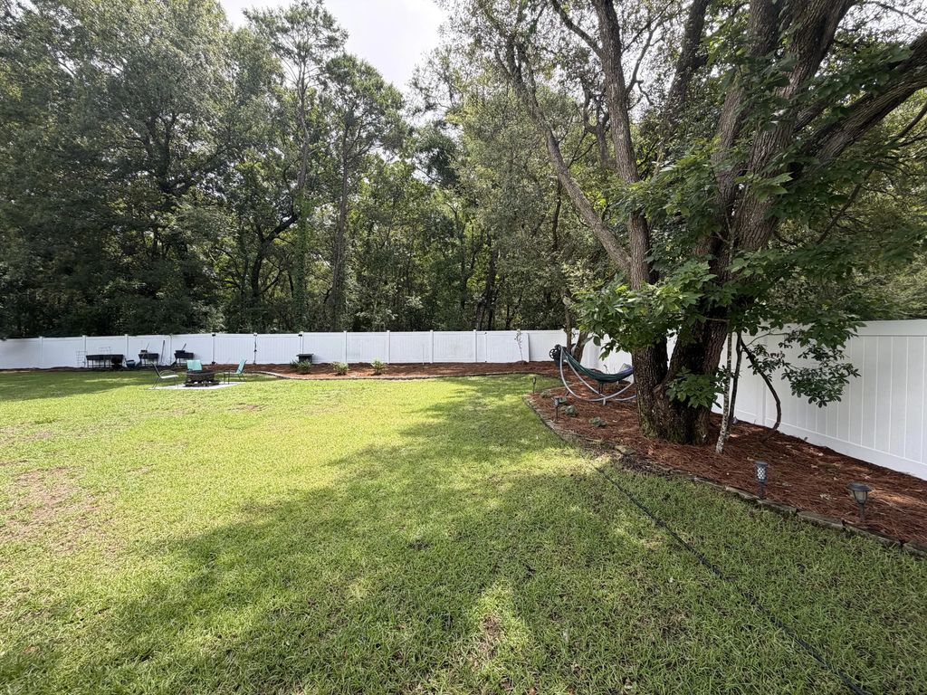 75 of 76 - 342 Eastern Street, Freeport, FL