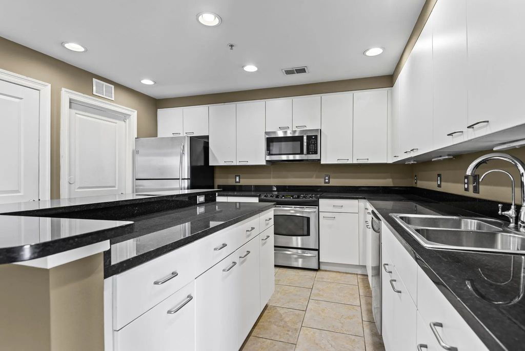 14 of 42 - 6422 W Highway 98 Unit 906, Panama City Beach, FL