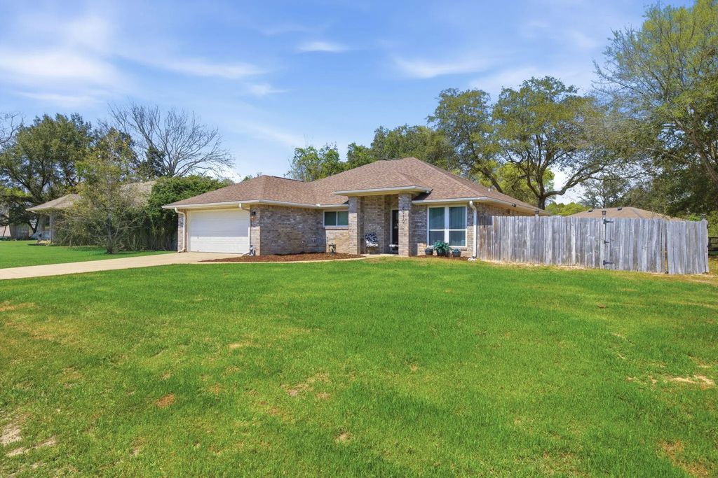 6910 Calle De Amigo, Navarre