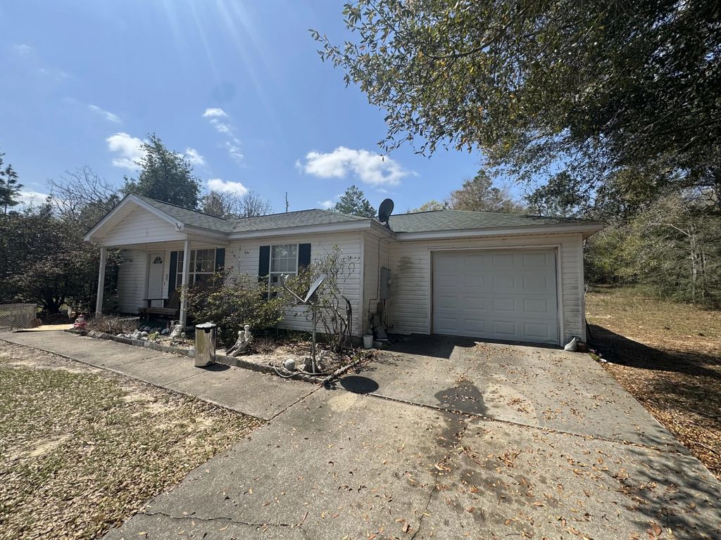 6162 Mockingbird Hill Court, Crestview