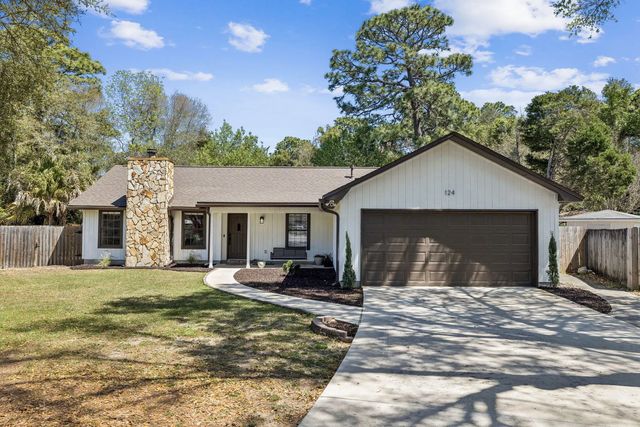 124 Meadow Woods Lane, Niceville