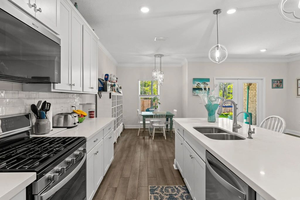 12 of 46 - 254 Polaris Place, Freeport, FL