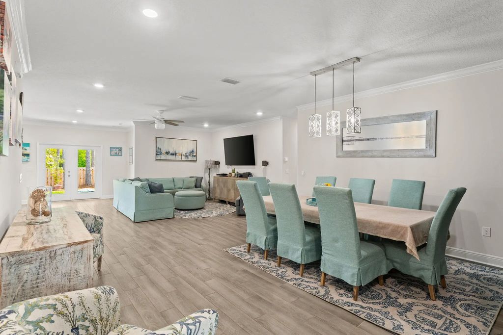 8 of 46 - 254 Polaris Place, Freeport, FL