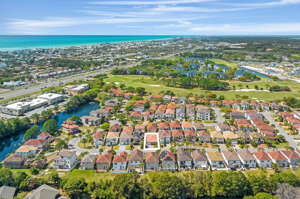 4707 Amhurst Circle, Destin