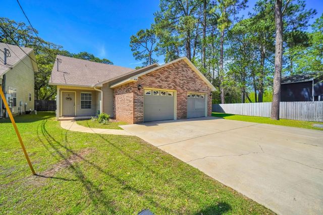 Photo of Listing #999823