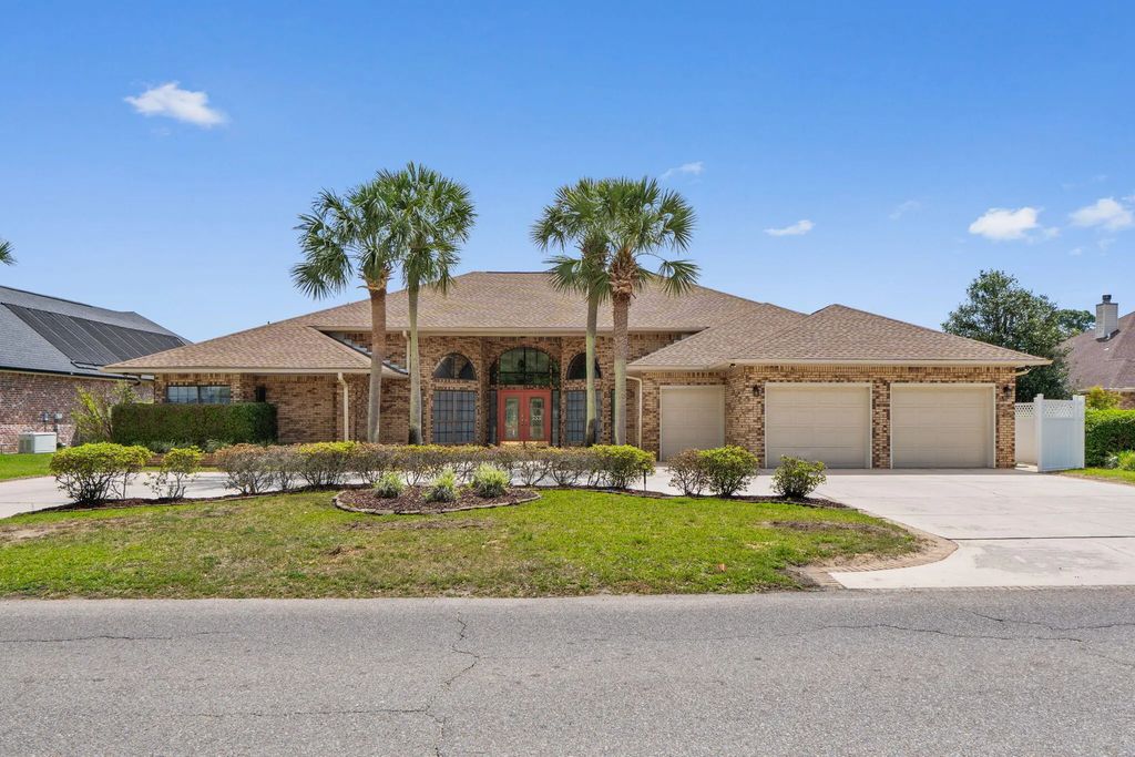 2740 Masters Boulevard, Navarre