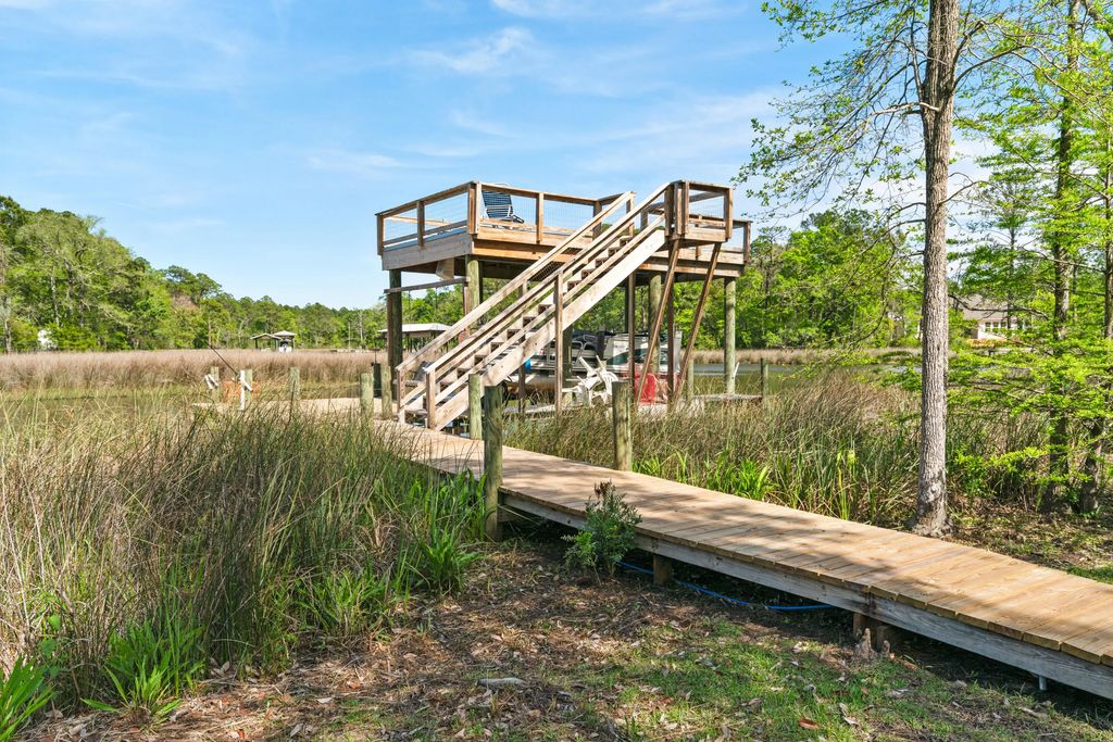 43 of 68 - 528 Bay Grove Road, Freeport, FL