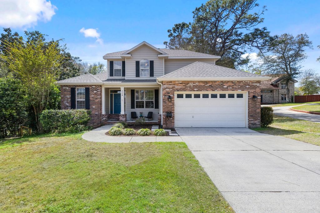 224 Yellow Pine Court, Niceville