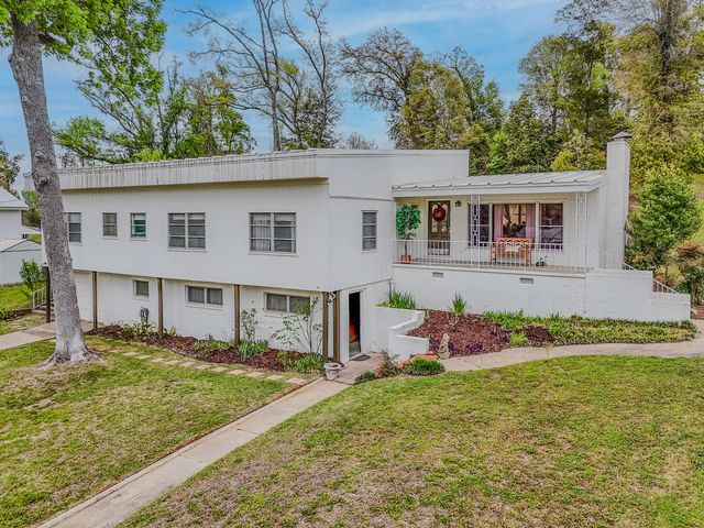 Photo of Listing #999378