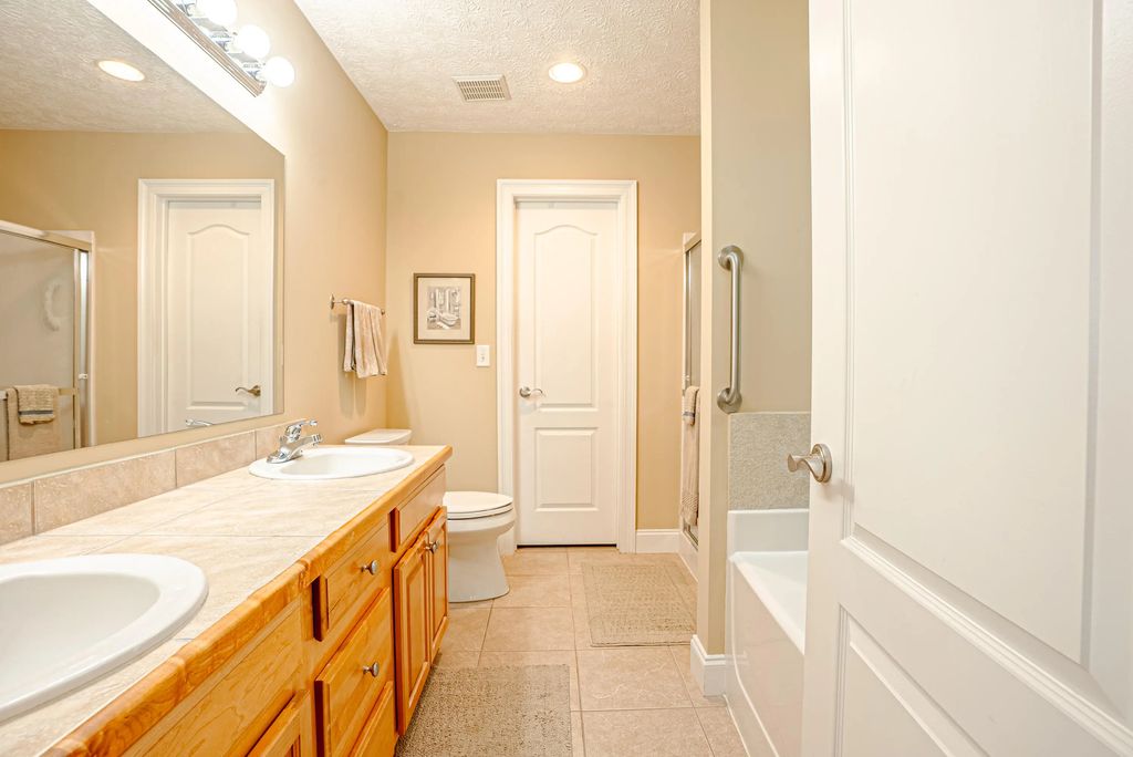 20 of 54 - 125 1st Street, Panama City Beach, FL
