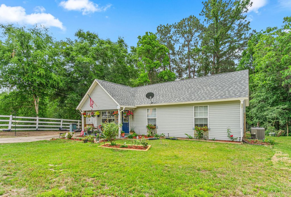 2880 Aplin Road, Crestview