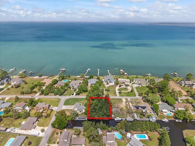 Photo of Listing #1000006