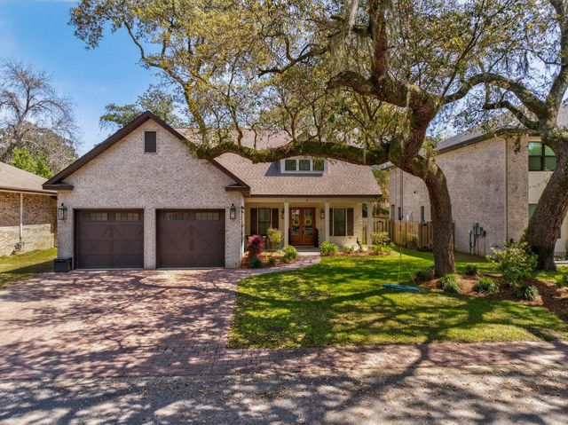 Photo of Listing #999501