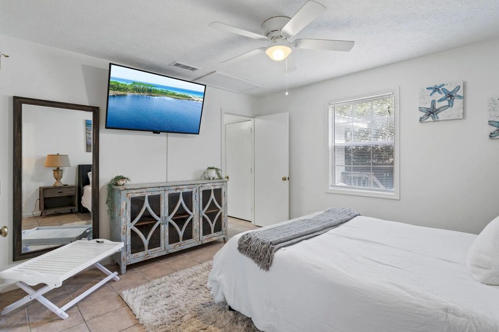 6 of 21 - 21724 Sunset Avenue, Panama City Beach, FL