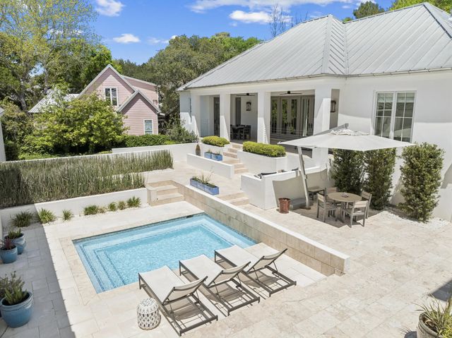 Photo of Listing #1001385