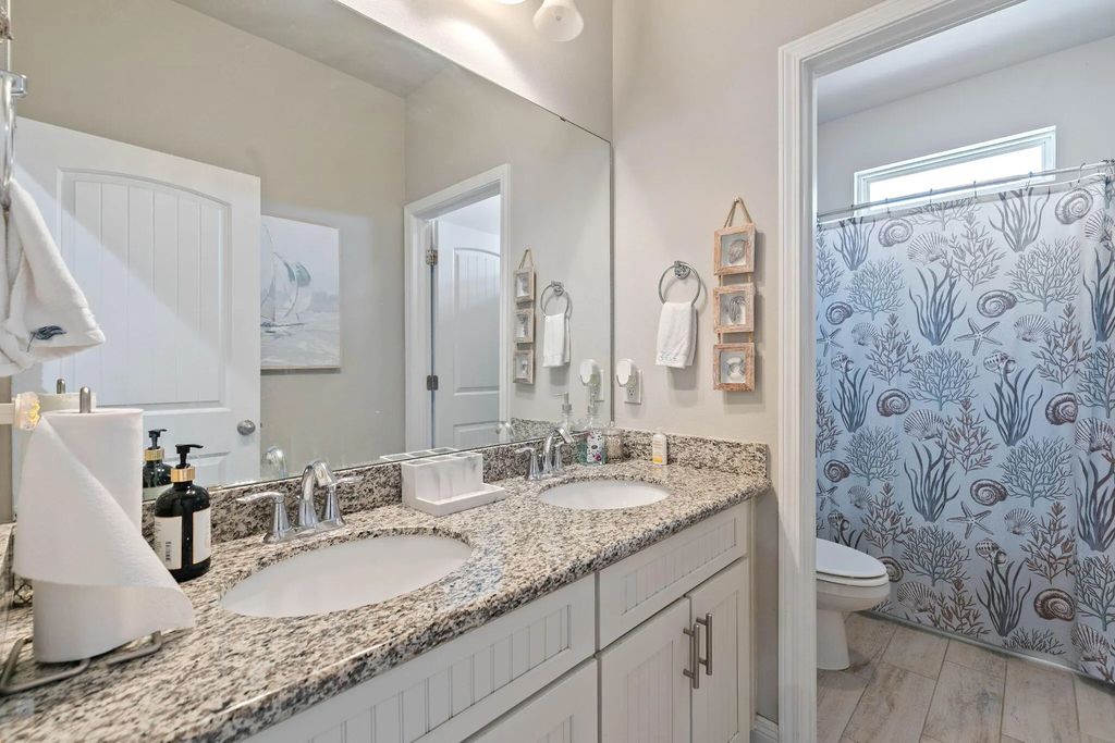 23 of 40 - 14 Madiera Drive, Freeport, FL