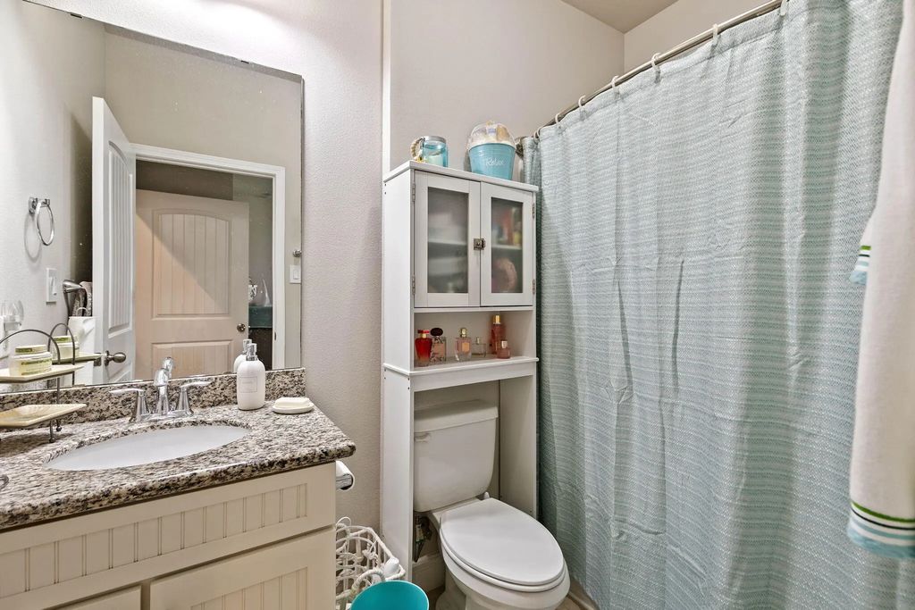 25 of 40 - 14 Madiera Drive, Freeport, FL