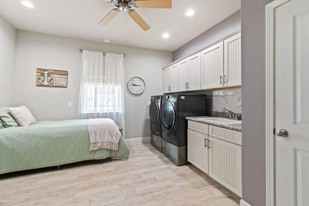 26 of 40 - 14 Madiera Drive, Freeport, FL
