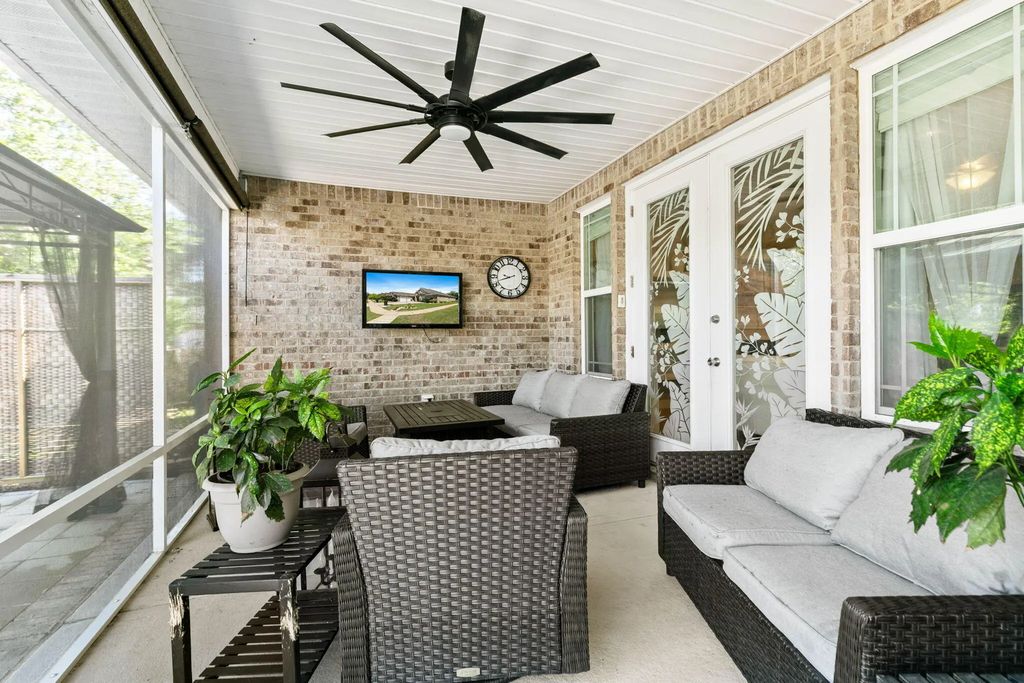 29 of 40 - 14 Madiera Drive, Freeport, FL