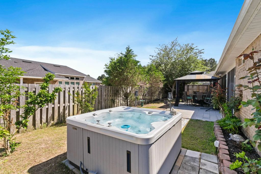 33 of 40 - 14 Madiera Drive, Freeport, FL