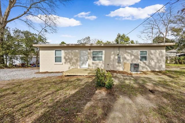 Photo of Listing #999526