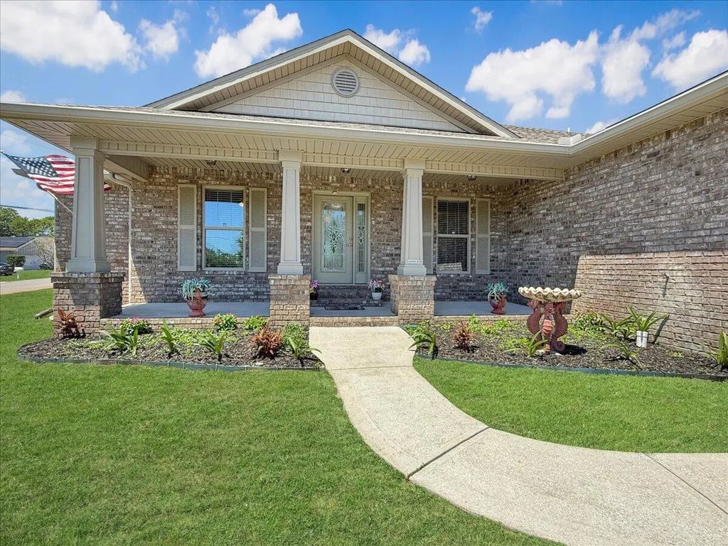 8296 Randall Drive, Navarre