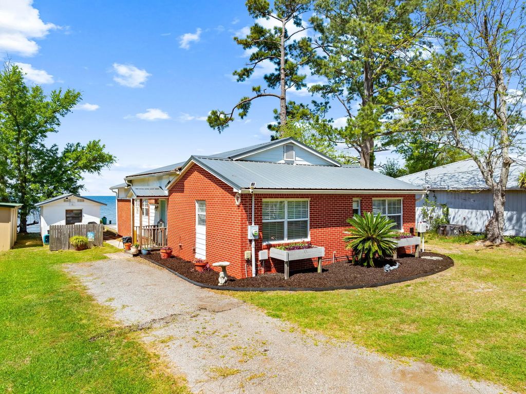 21 of 51 - 2554 Bay Grove Road, Freeport, FL