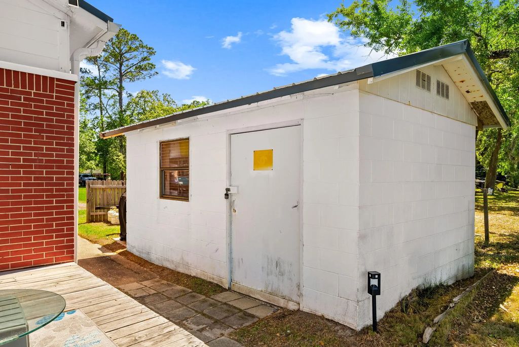 23 of 51 - 2554 Bay Grove Road, Freeport, FL
